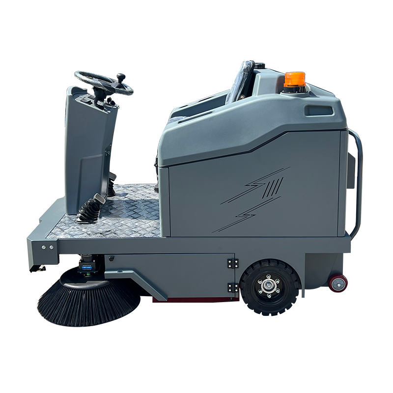 S15 Disc Brake Systemwater Tank Capacity150l Industrial Ride-on Sweeper